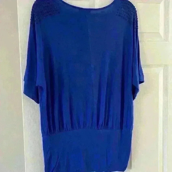 Spense blue top with studs on the shoulder. - Picture 3 of 8